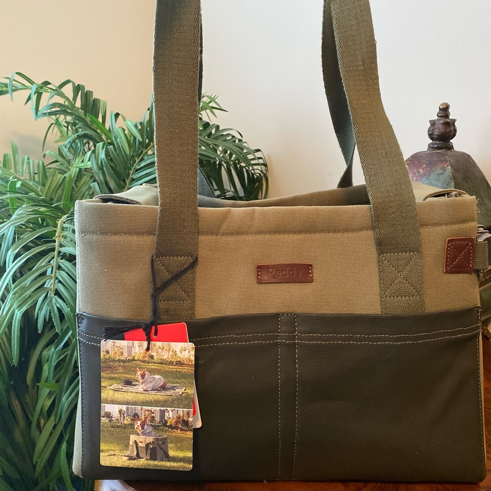 Reddy Convertible Cotton Pet Carrier & Mat in Camo